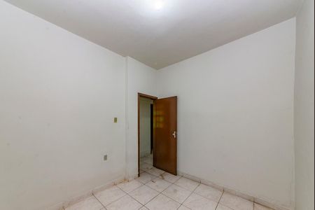 Casa à venda com 500m², 3 quartos e 20 vagas Casa à venda com 500m², 3 quartos e 20 vagasQuarto