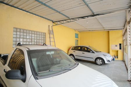 Casa à venda com 286m², 4 quartos e 4 vagasGaragem