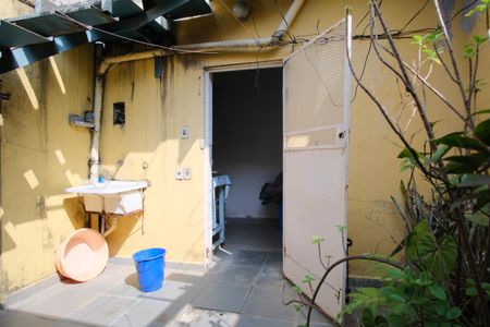 Casa à venda com 286m², 4 quartos e 4 vagasÁrea de Serviço