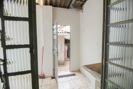 Casa para alugar com 30m², 1 quarto e sem vagaÁrea de Serviço