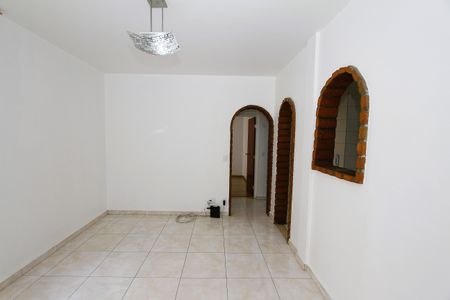 Sala de apartamento para alugar com 3 quartos, 57m² em Padre Eustáquio, Belo Horizonte