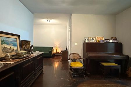 Apartamento à venda com 120m², 3 quartos e 1 vaga Apartamento à venda com 120m², 3 quartos e 1 vagaSala