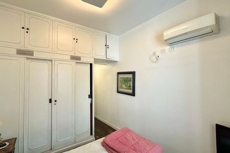 Apartamento à venda com 120m², 3 quartos e 1 vaga Apartamento à venda com 120m², 3 quartos e 1 vagaSuíte