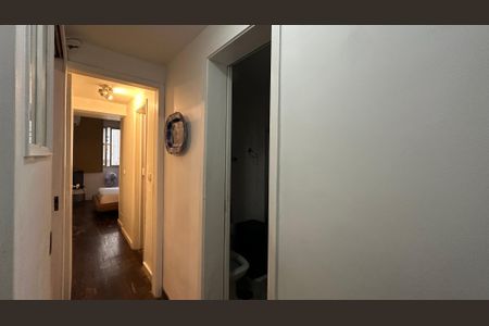 Apartamento à venda com 120m², 3 quartos e 1 vaga Apartamento à venda com 120m², 3 quartos e 1 vagaCorredor
