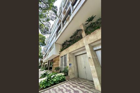 Apartamento à venda com 120m², 3 quartos e 1 vaga Apartamento à venda com 120m², 3 quartos e 1 vagaPlaquinha