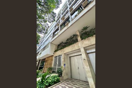 Apartamento à venda com 120m², 3 quartos e 1 vaga Apartamento à venda com 120m², 3 quartos e 1 vagaPlaquinha