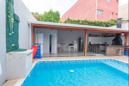 Casa à venda com 320m², 3 quartos e 6 vagas Casa à venda com 320m², 3 quartos e 6 vagasVista do Quarto 1