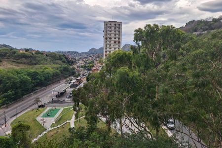 Apartamento à venda com 74m², 2 quartos e 1 vagaQuarto 2