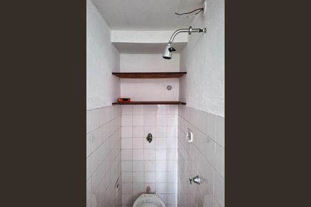 Apartamento à venda com 74m², 2 quartos e 1 vagaBanheiro de serviço