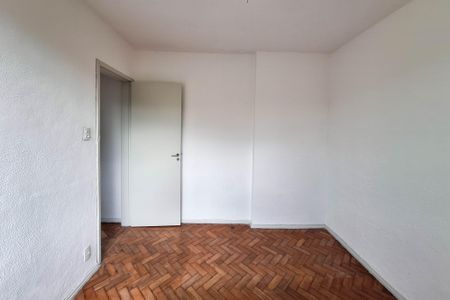 Apartamento à venda com 74m², 2 quartos e 1 vagaQuarto 2