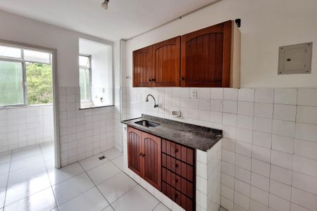 Apartamento à venda com 74m², 2 quartos e 1 vagaCozinha