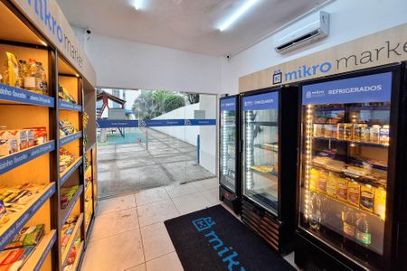 Apartamento à venda com 74m², 2 quartos e 1 vagaÁrea comum