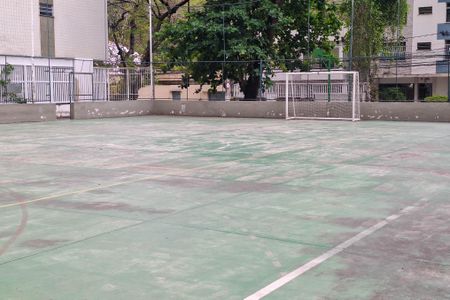 Apartamento à venda com 74m², 2 quartos e 1 vagaÁrea comum