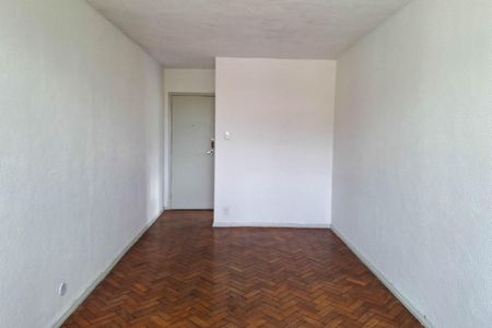 Apartamento à venda com 74m², 2 quartos e 1 vagaSala
