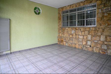 Casa à venda com 250m², 4 quartos e 2 vagas Casa à venda com 250m², 4 quartos e 2 vagasGaragem