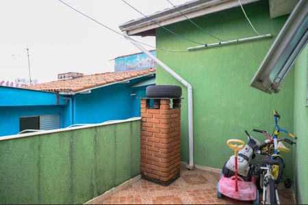 Casa à venda com 250m², 4 quartos e 2 vagas Casa à venda com 250m², 4 quartos e 2 vagasÁrea de Serviço