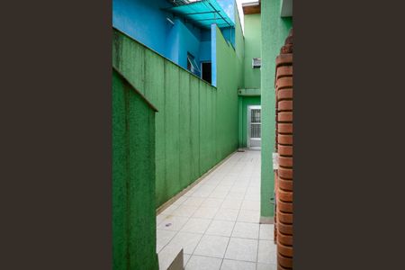 Casa à venda com 250m², 4 quartos e 2 vagas Casa à venda com 250m², 4 quartos e 2 vagasÁrea comum - Churrasqueira