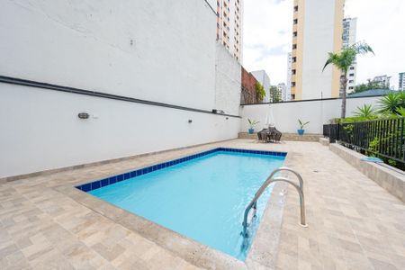 Apartamento para alugar com 56m², 2 quartos e 1 vagaPiscina