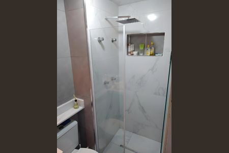 Banheiro de apartamento à venda com 2 quartos, 50m² em Jardim Sao Francisco (Zona Leste), São Paulo