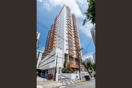 Apartamento para alugar com 85m², 2 quartos e 1 vaga Apartamento para alugar com 85m², 2 quartos e 1 vagaFachada