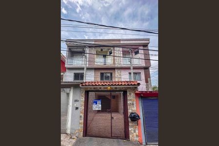 Casa para alugar com 190m², 3 quartos e 3 vagasFachada