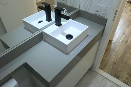 Apartamento à venda com 78m², 3 quartos e 2 vagasBanheiro