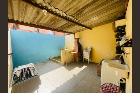 Casa à venda com 160m², 4 quartos e 2 vagasÁrea de Serviço