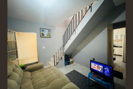 Sala 2 de casa à venda com 4 quartos, 160m² em Vale dos Machados, Guarulhos