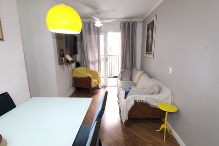 Apartamento para alugar com 65m², 3 quartos e 1 vagaSala