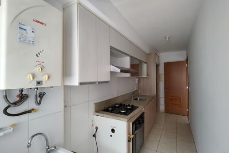 Apartamento à venda com 80m², 3 quartos e 1 vaga Apartamento à venda com 80m², 3 quartos e 1 vagaCozinha e Área de Serviço
