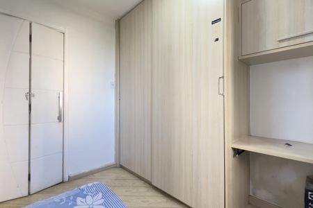 Apartamento à venda com 66m², 3 quartos e 1 vagaQuarto 2