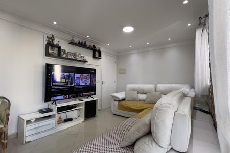 Sala de apartamento à venda com 3 quartos, 66m² em Vila Augusta, Guarulhos