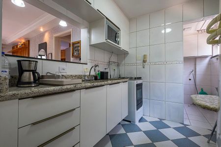 Apartamento à venda com 44m², 1 quarto e 1 vaga Apartamento à venda com 44m², 1 quarto e 1 vagaCozinha