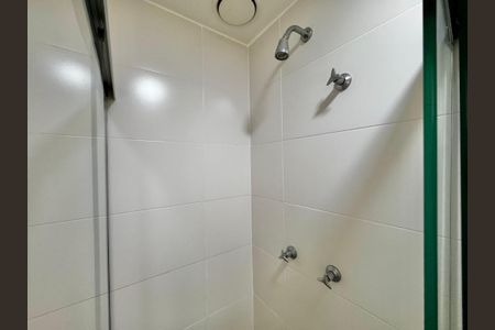 Apartamento à venda com 124m², 3 quartos e 2 vagas Apartamento à venda com 124m², 3 quartos e 2 vagasSuíte 2 - Banheiro