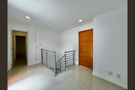 Apartamento à venda com 124m², 3 quartos e 2 vagas Apartamento à venda com 124m², 3 quartos e 2 vagasCorredor