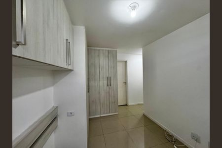 Apartamento à venda com 124m², 3 quartos e 2 vagas Apartamento à venda com 124m², 3 quartos e 2 vagasSuíte
