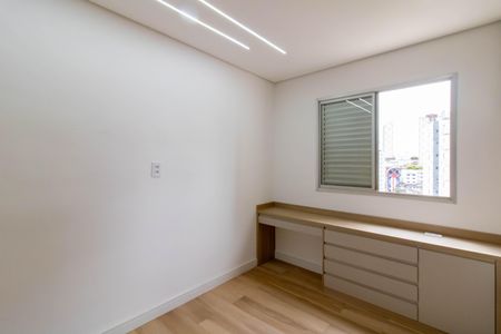 Quarto 1 de apartamento à venda com 2 quartos, 70m² em Vila Zanardi, Guarulhos
