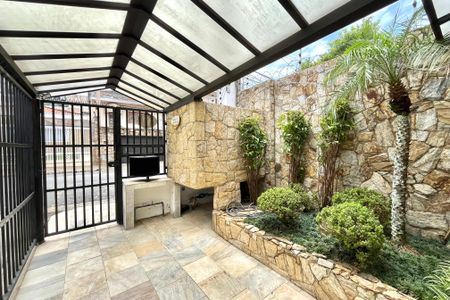 Casa de condomínio à venda com 200m², 4 quartos e 3 vagas Casa de condomínio à venda com 200m², 4 quartos e 3 vagasHall de entrada