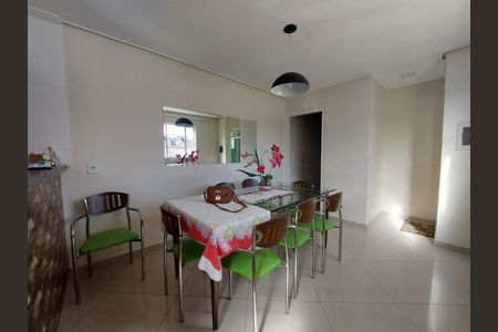 Casa à venda com 3 quartos, 375m² em Parque Cisper, São Paulo