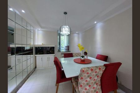 Casa à venda com 3 quartos, 375m² em Parque Cisper, São Paulo