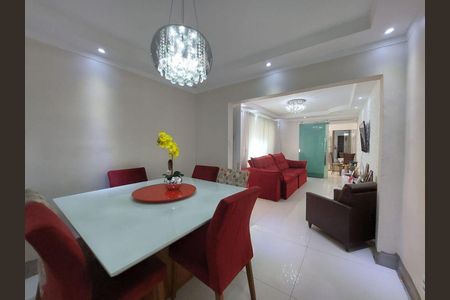 Casa à venda com 3 quartos, 375m² em Parque Cisper, São Paulo