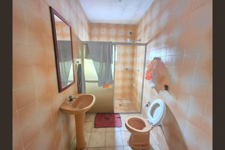 Casa à venda com 5 quartos, 190m² em Vila Paulistania, São Paulo