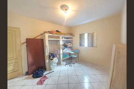 Casa à venda com 5 quartos, 190m² em Vila Paulistania, São Paulo