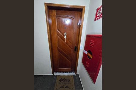 Apartamento à venda com 2 quartos, 41m² em Vila Silvia, São Paulo