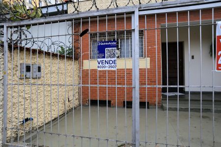 Casa à venda com 248m², 3 quartos e 1 vagaFachada