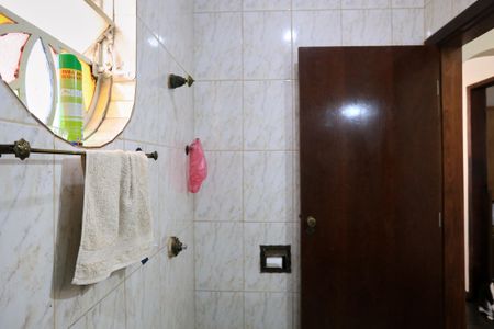 Casa à venda com 248m², 3 quartos e 1 vagaBanheiro