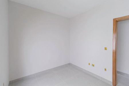 Casa à venda com 128m², 3 quartos e 2 vagasQuarto 1