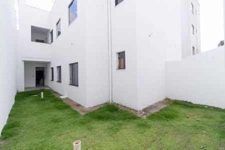 Casa à venda com 128m², 3 quartos e 2 vagasÁrea Privativa 