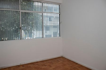 Quarto 2 de apartamento para alugar com 2 quartos, 69m² em Funcionários, Belo Horizonte