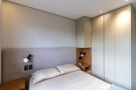 Apartamento para alugar com 37m², 2 quartos e sem vaga